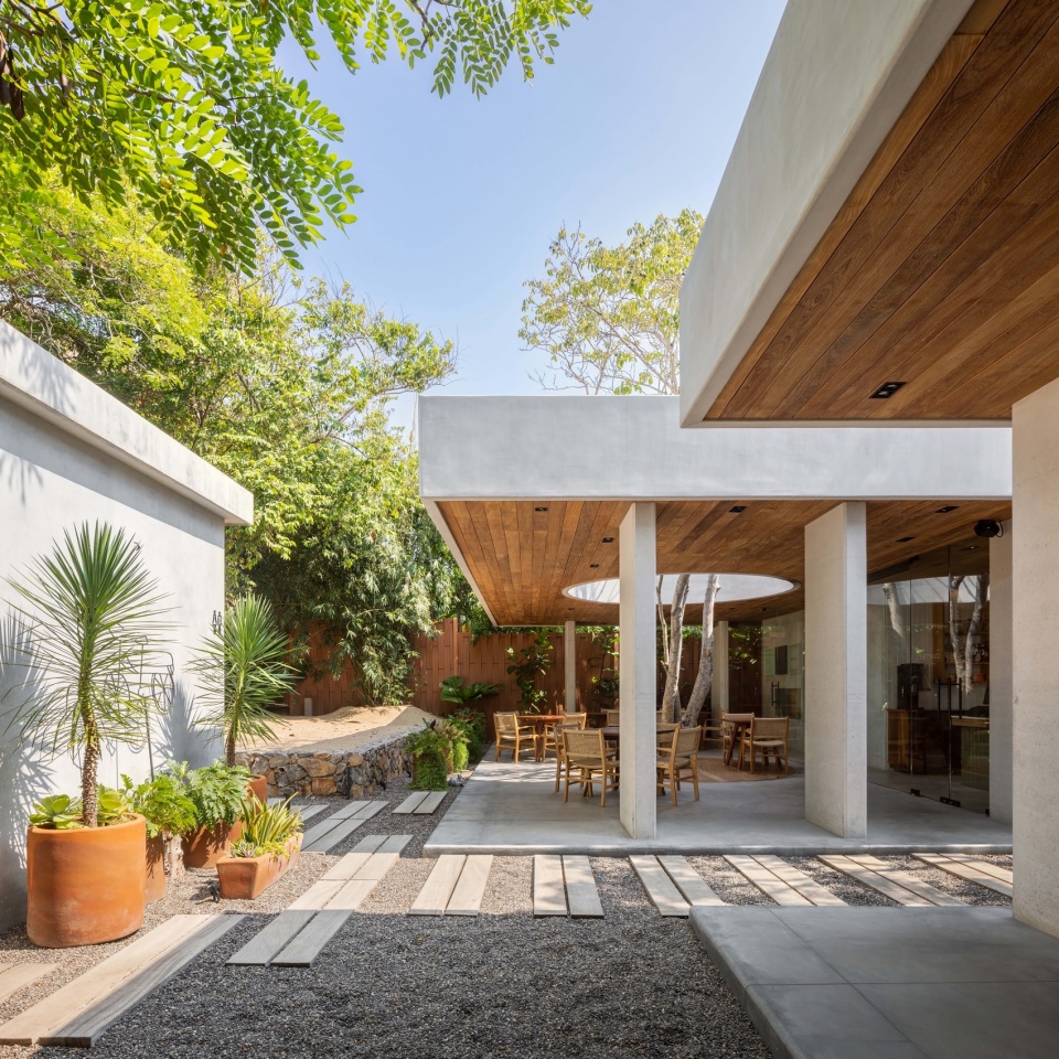 cuattro casa de cafe by faci leboreiro