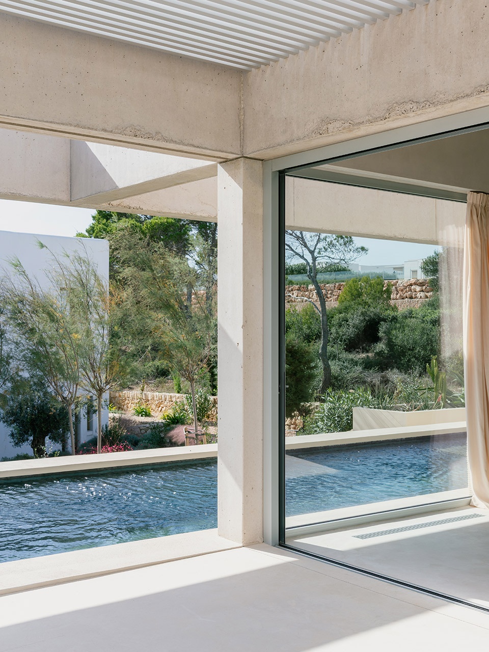 grid house by nomo studio