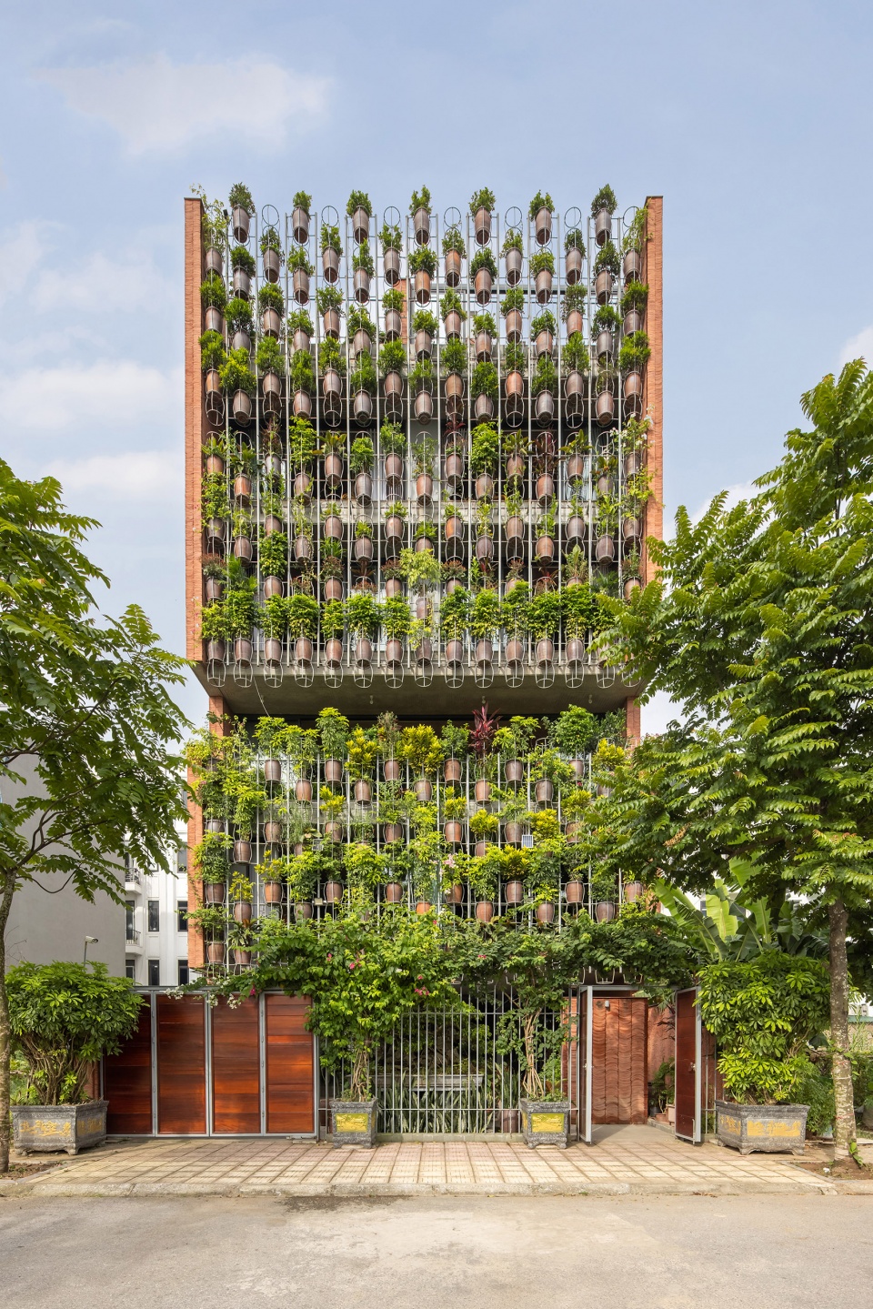 Flying Vegetation