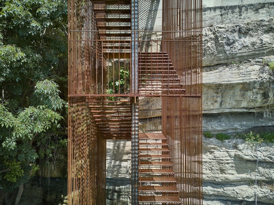 Landscape staircase in la Vall del Paradis by Comas Pont arquitectes