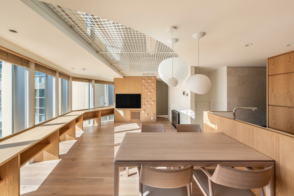 clerestory garden at naka ikebukuro park by key operation inc architects