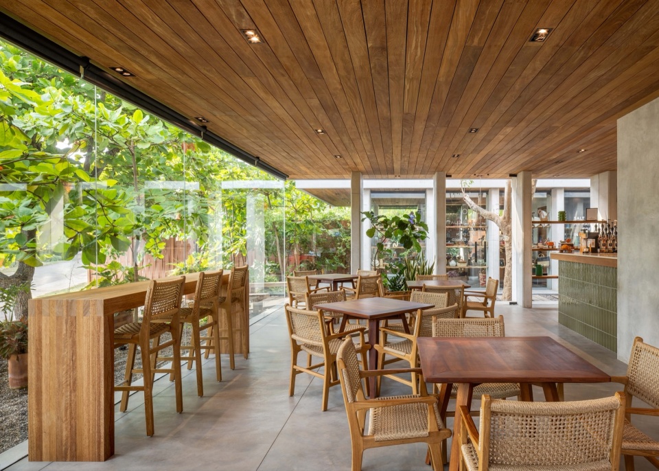 cuattro casa de cafe by faci leboreiro