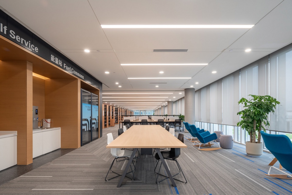 the westlake university library by uad