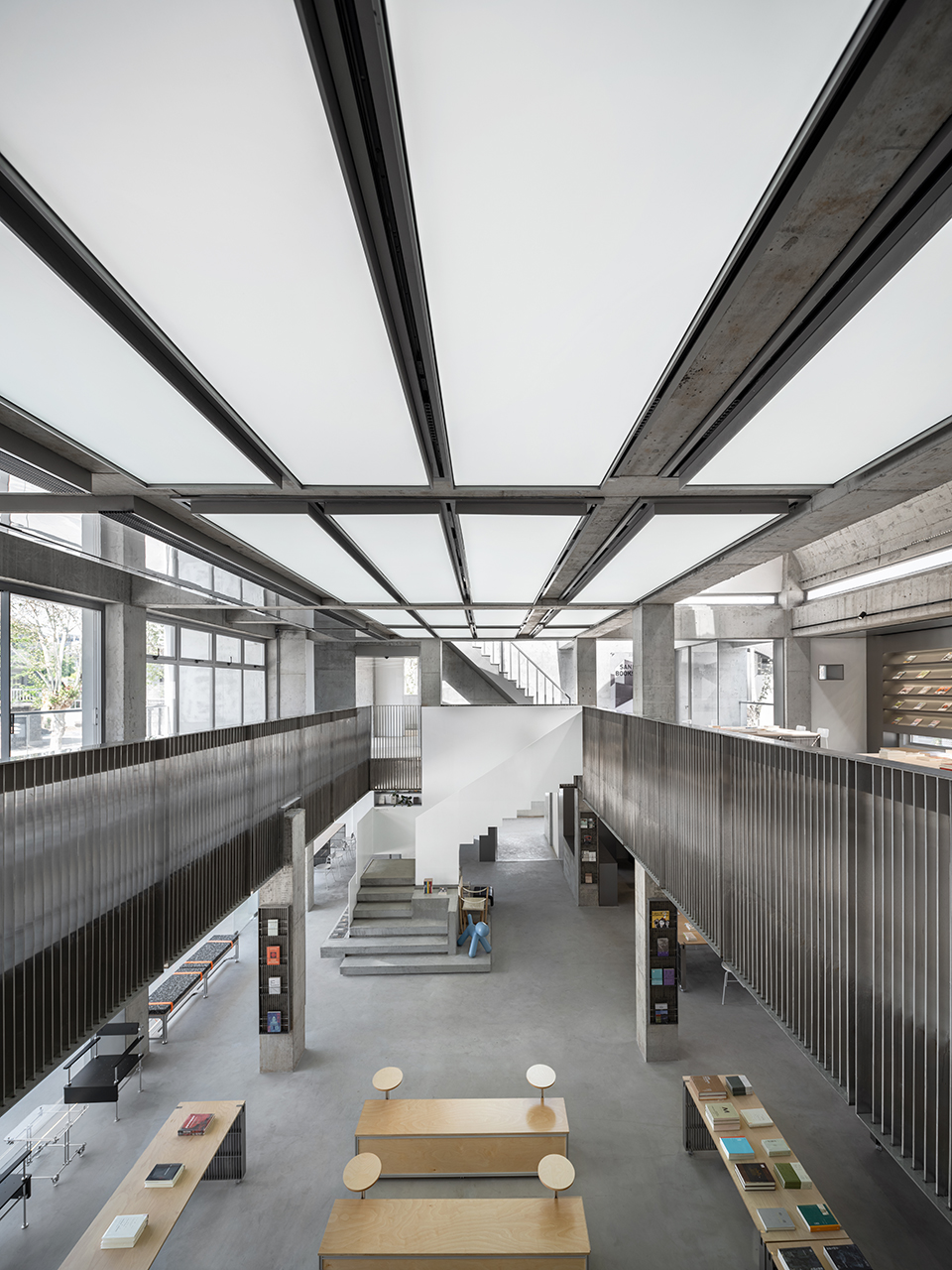 FanChang·sanlian Bookstore 82m