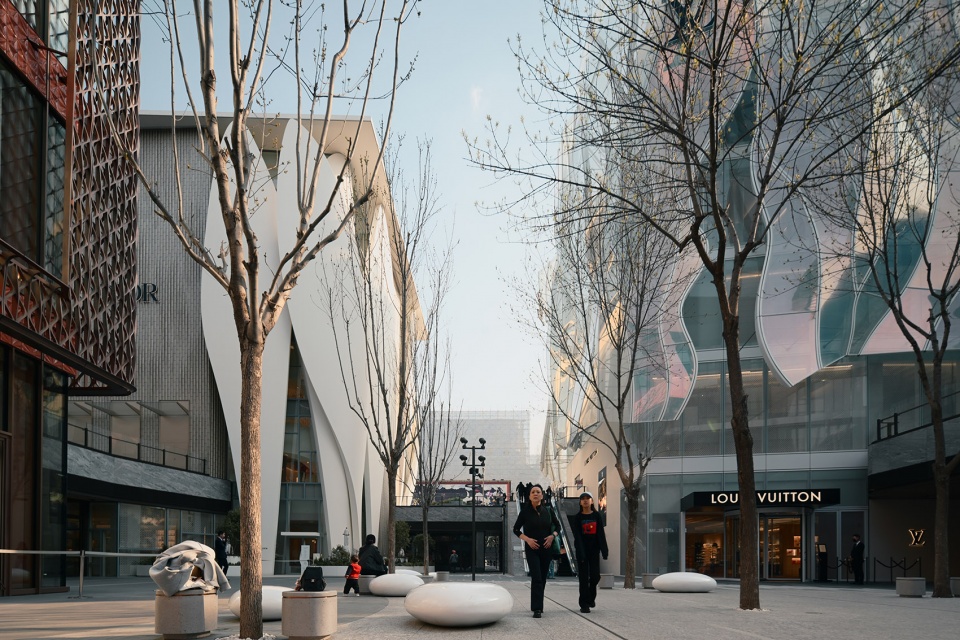 sanlitun north district urban renewal by china academy of building research