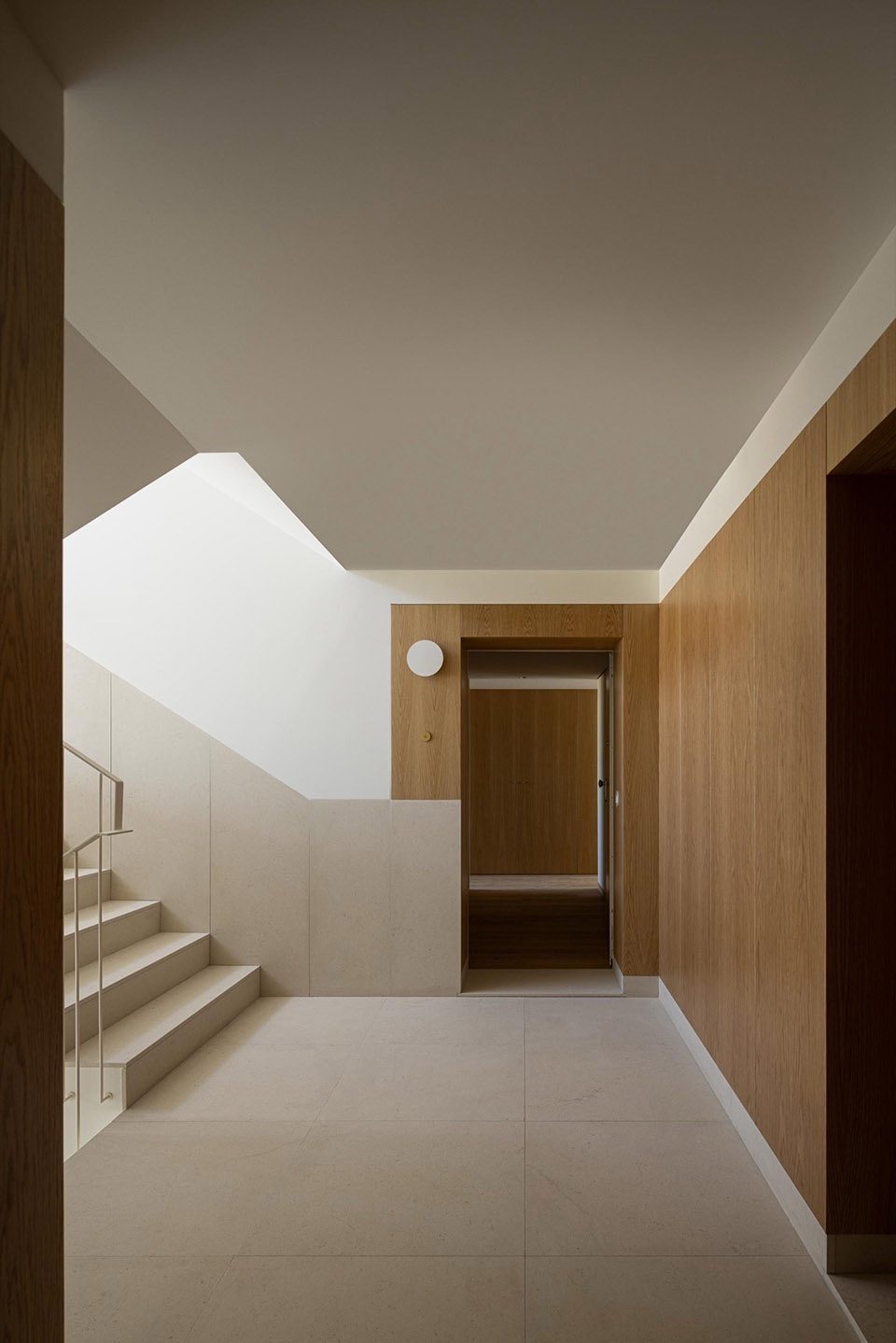 Edifício De Habitacao Multifamiliar Hintze Ribeiro By Helder Da Rocha Arquitectos