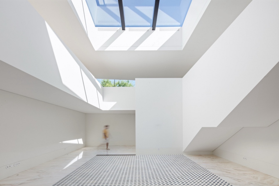 CERDEIRAS HOUSE HOTEL by Tiago do Vale Architects