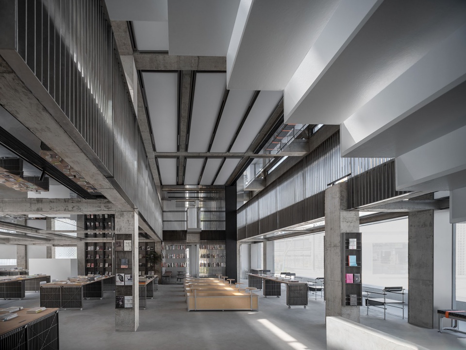 FanChang·sanlian Bookstore 0pu
