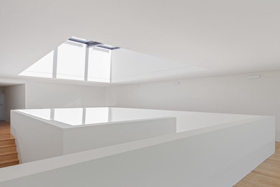 CERDEIRAS HOUSE HOTEL by Tiago do Vale Architects