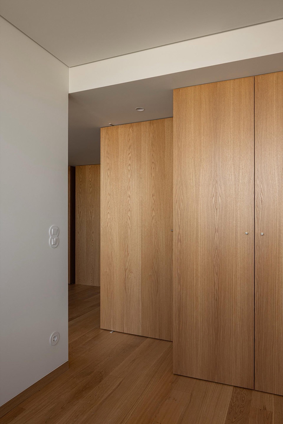 Edifício De Habitacao Multifamiliar Hintze Ribeiro By Helder Da Rocha Arquitectos