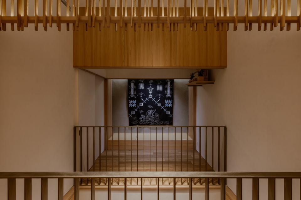 Kayanoya Ginza by Kengo Kuma