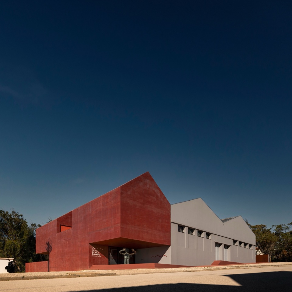 Vila do Bispo Museum by spaceworkers