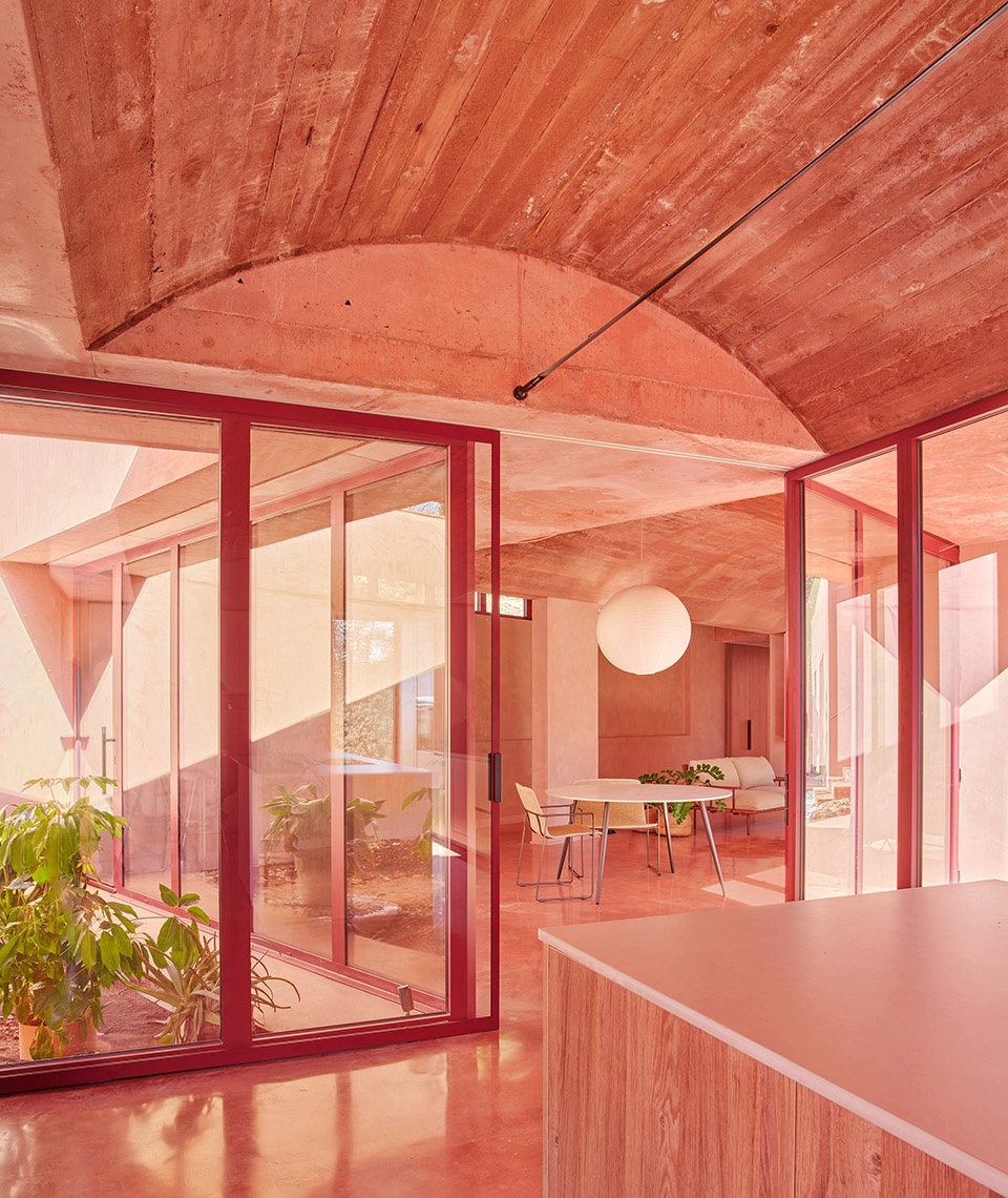 casa sota la mola by twobo arquitectura