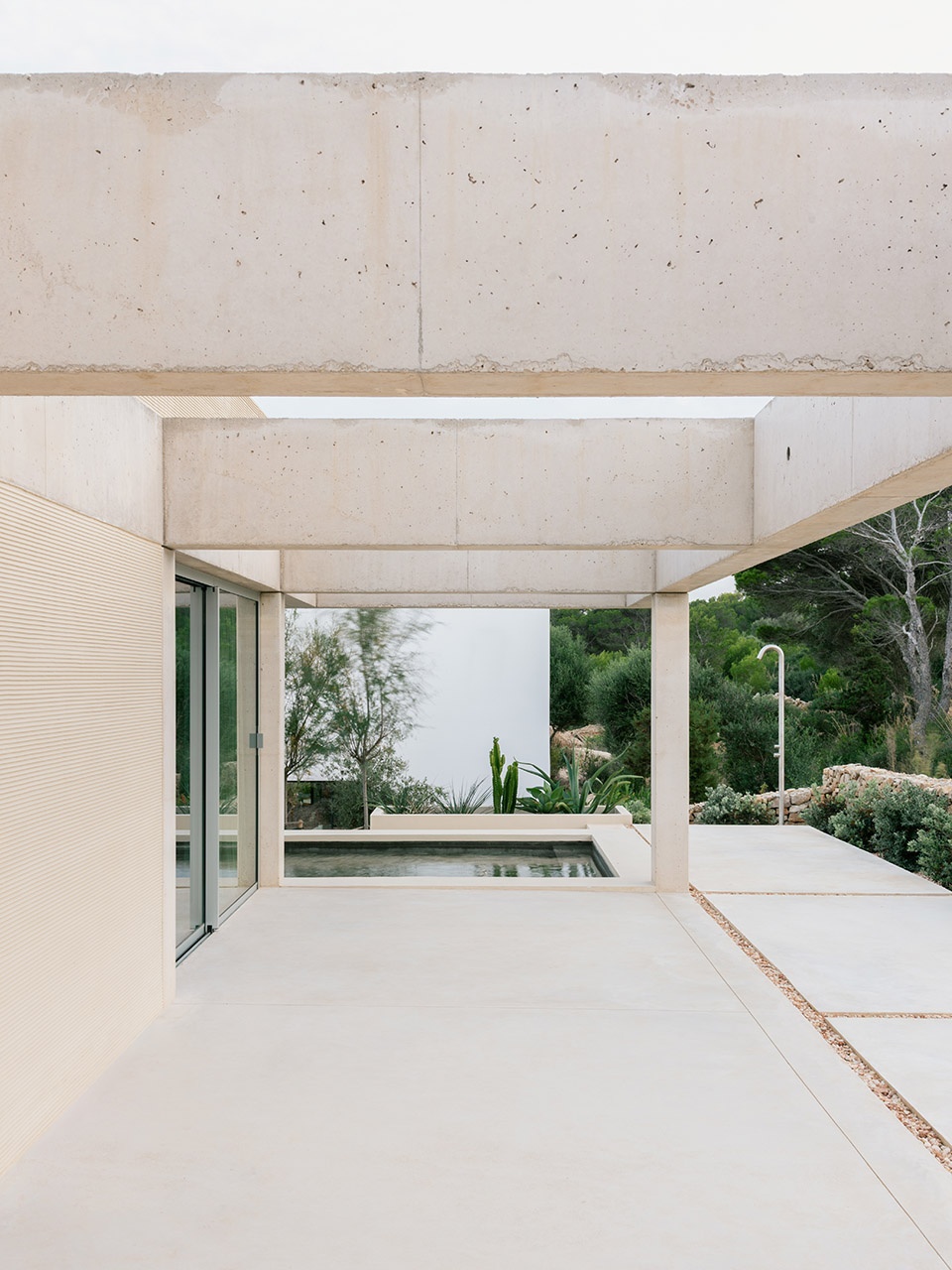 grid house by nomo studio