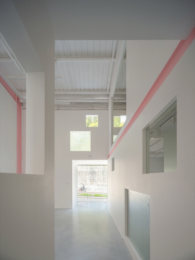 apelron contemporary by aether architects archigress