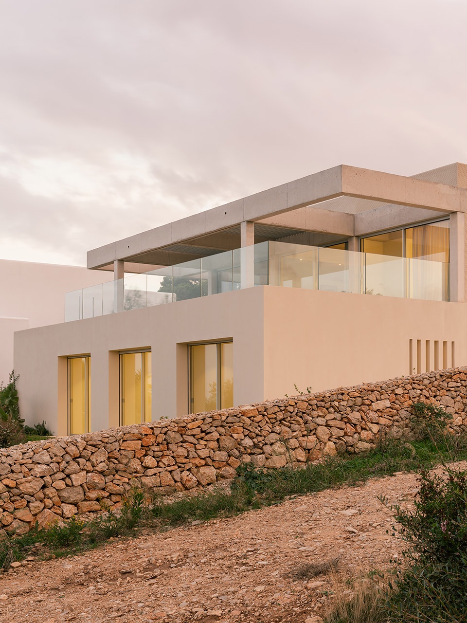 grid house by nomo studio