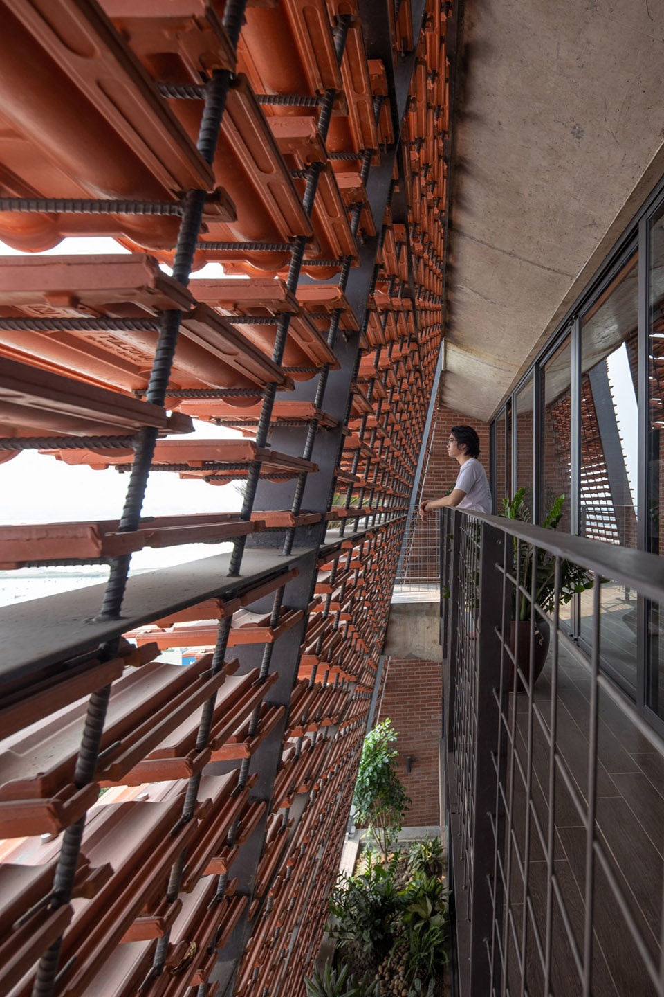TROPICAL FLOW by HP Architects