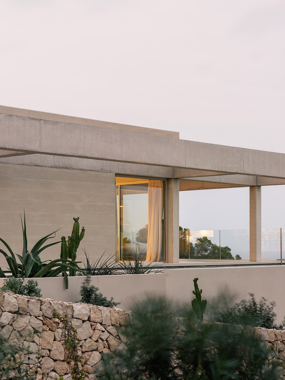 grid house by nomo studio