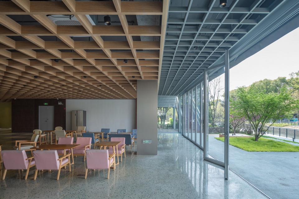 shangao canal social service center by atelier liuyuyang