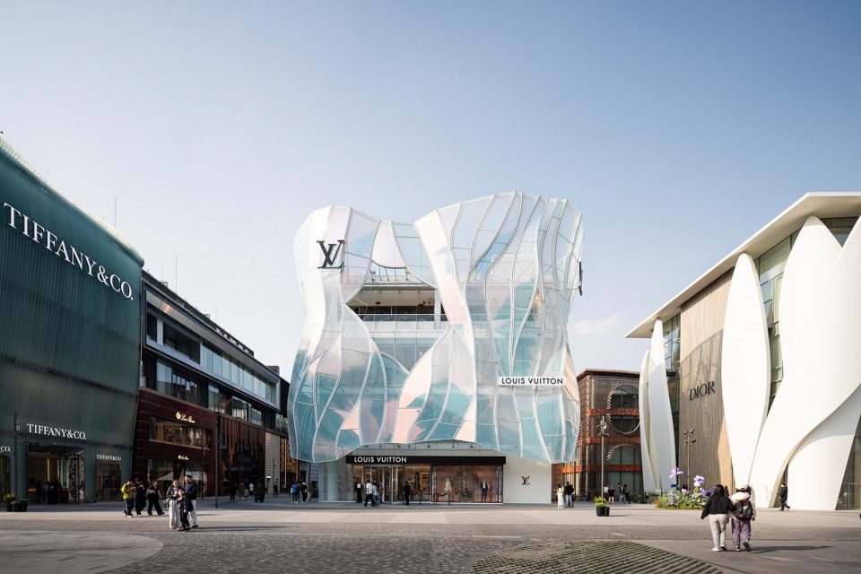 sanlitun north district urban renewal by china academy of building research