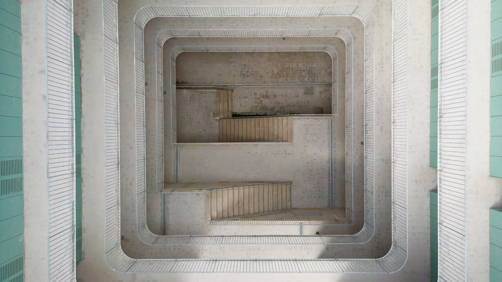 31 SOCIAL HOUSING