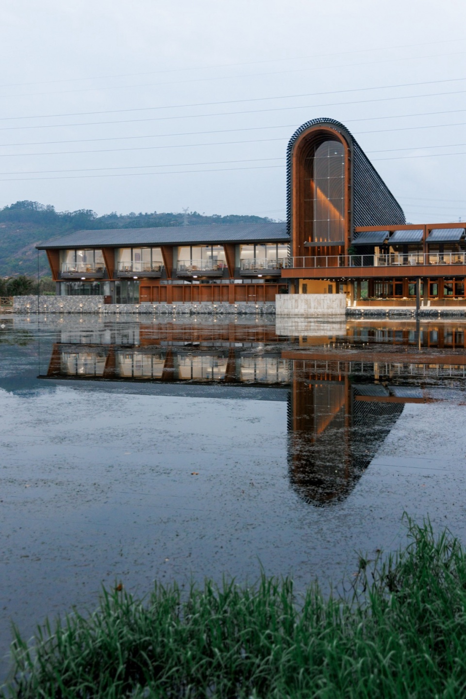 Grain Silo Restaurant Zhuhaishirong Caolang Rice Dream Ecological Park