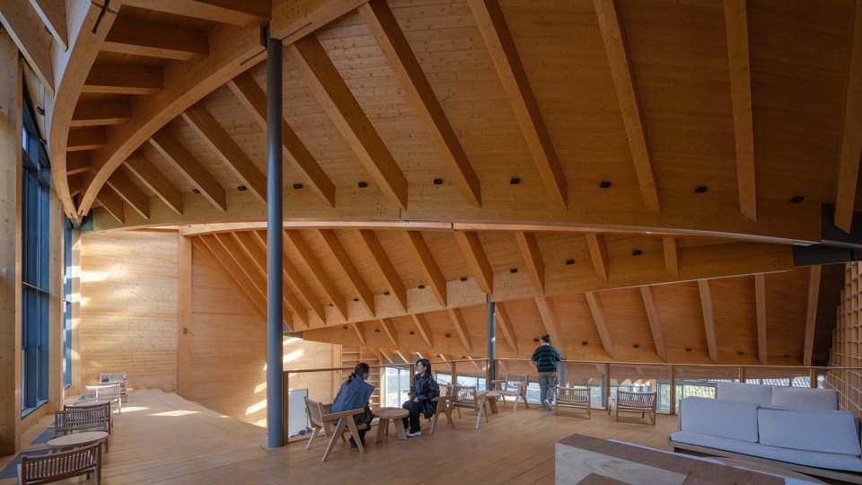 carpenters home by primary architects