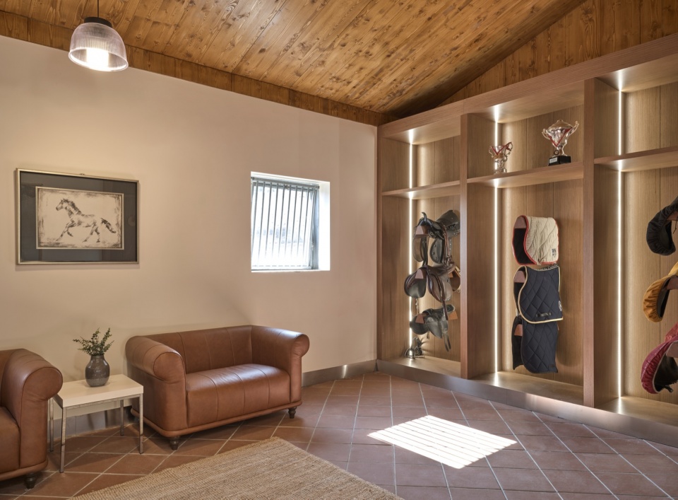 hara seher by equine design studio