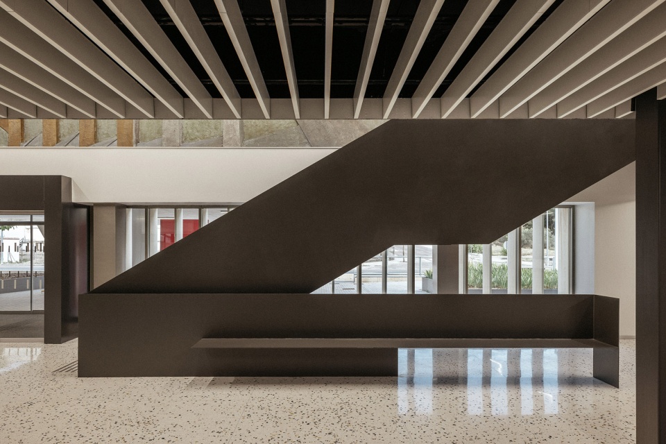 new ontinyent hospital by contell martinez arquitectos