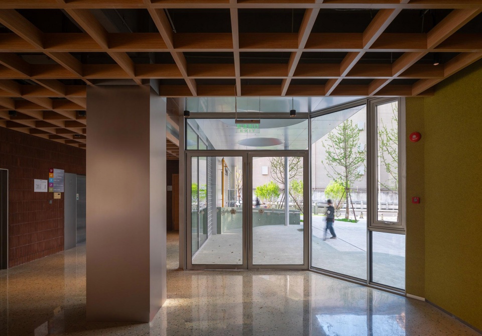 shangao canal social service center by atelier liuyuyang