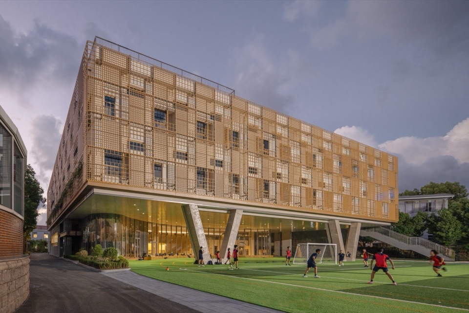 Anna Pao Sohmen Centre at Shanghai YK Pao School by Scenic Architecture Office