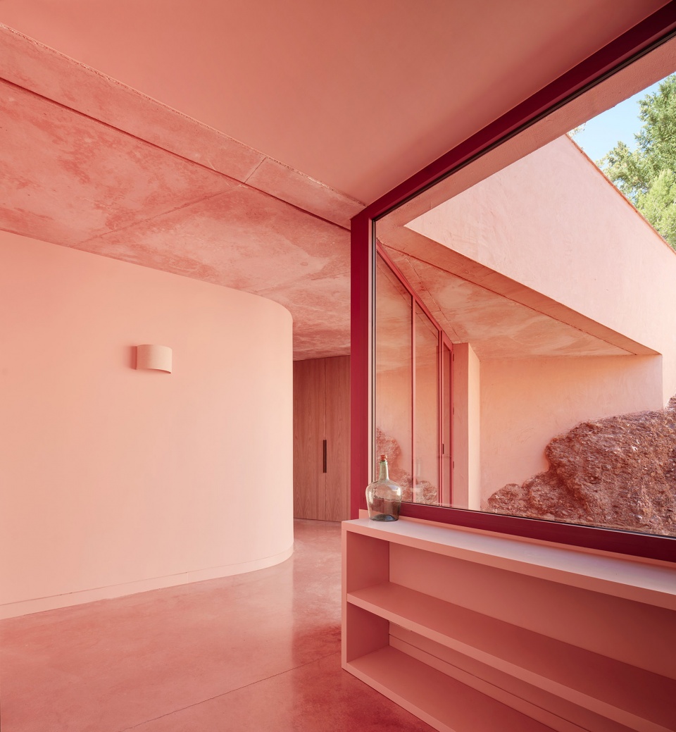 casa sota la mola by twobo arquitectura