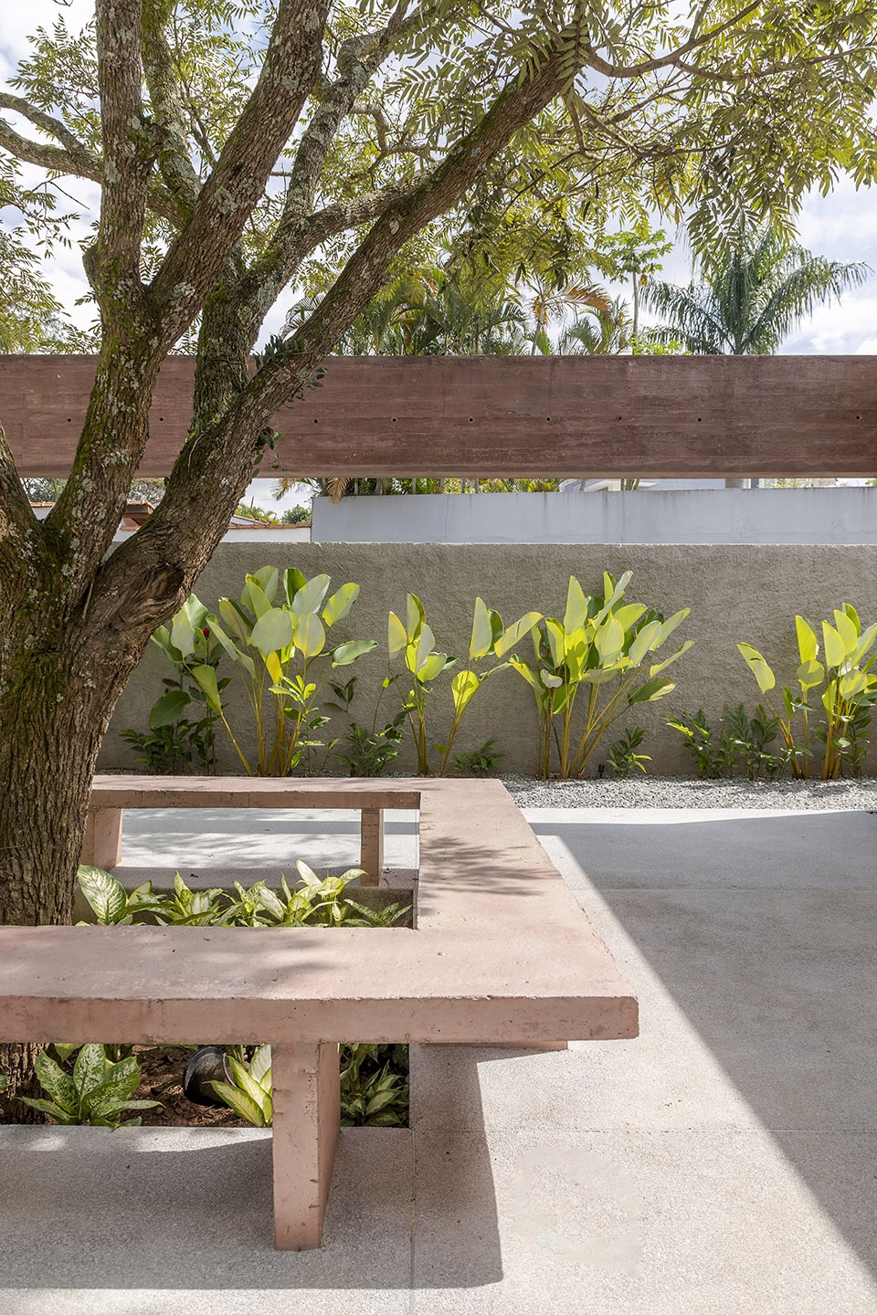 casa bosque by rawi arquitetura