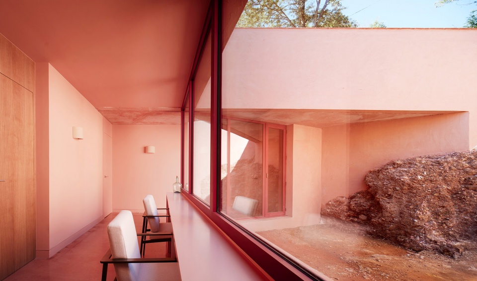 casa sota la mola by twobo arquitectura