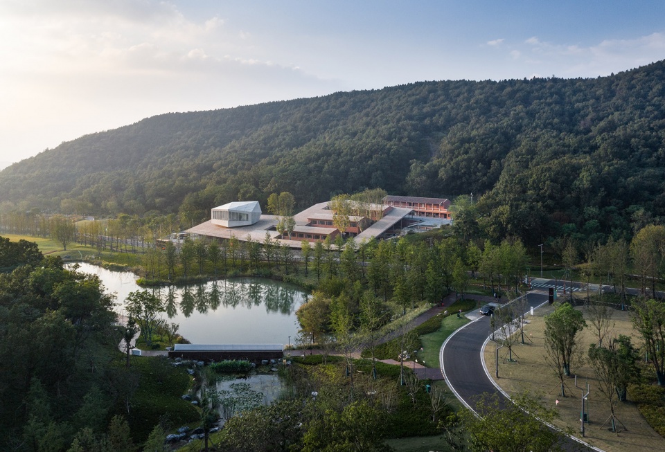 huanghuaan hotel china by rurban studio