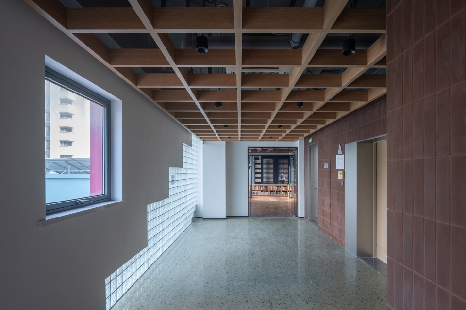 shangao canal social service center by atelier liuyuyang