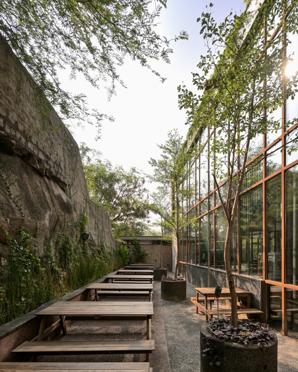 babylon bar kitchen by 23 degrees design shift