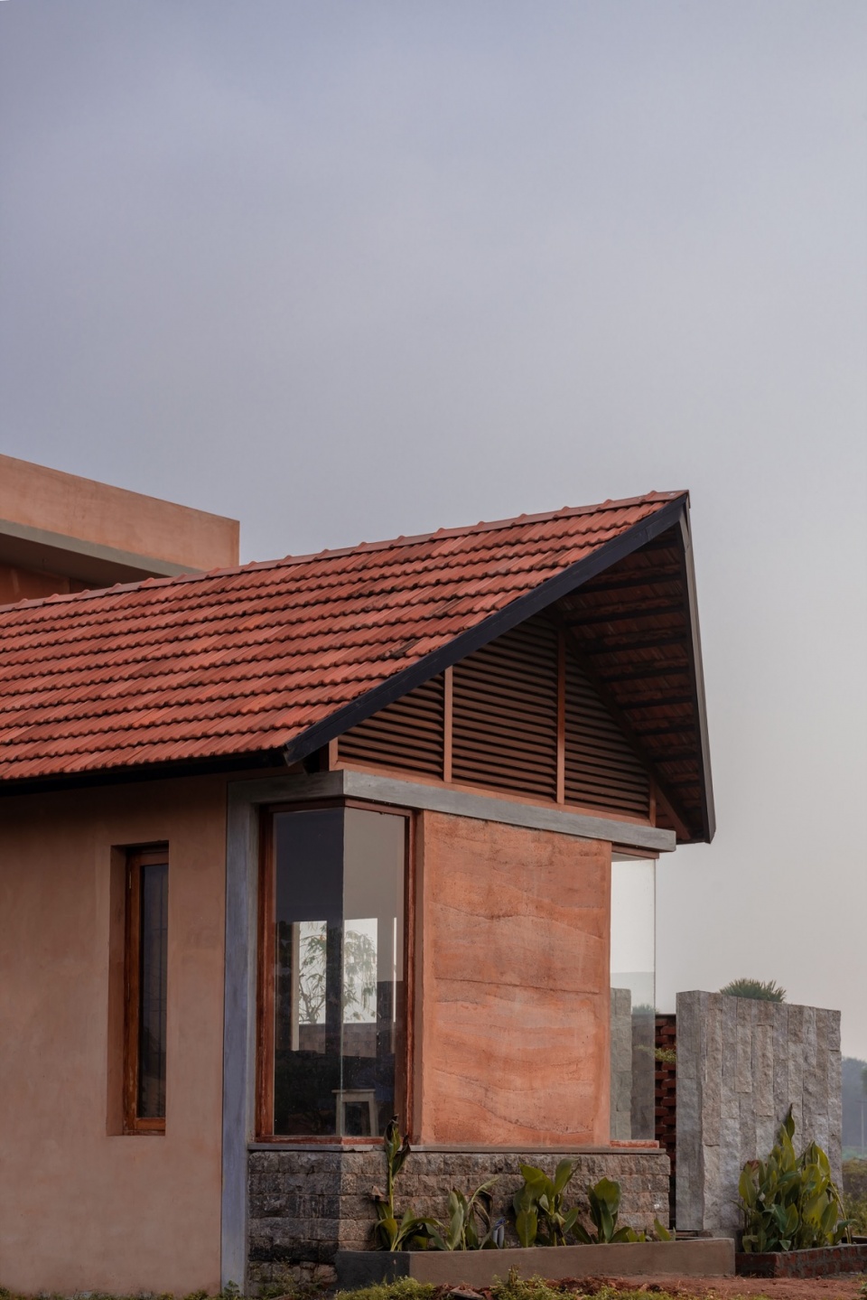 sith villa by aagaram architects