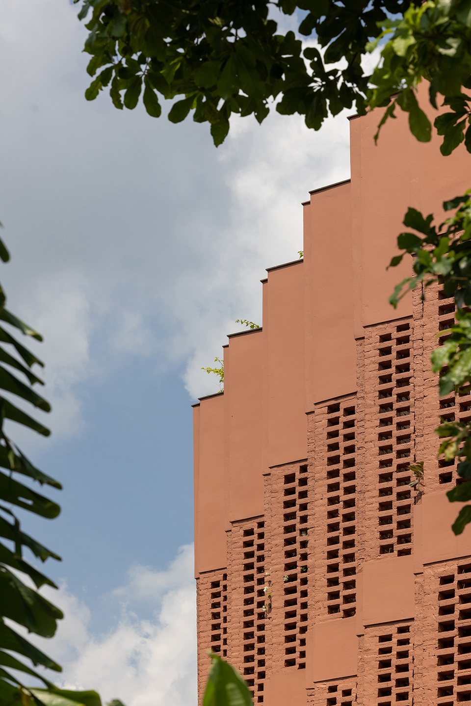 CUBE Creative Usage of Bricks Earth