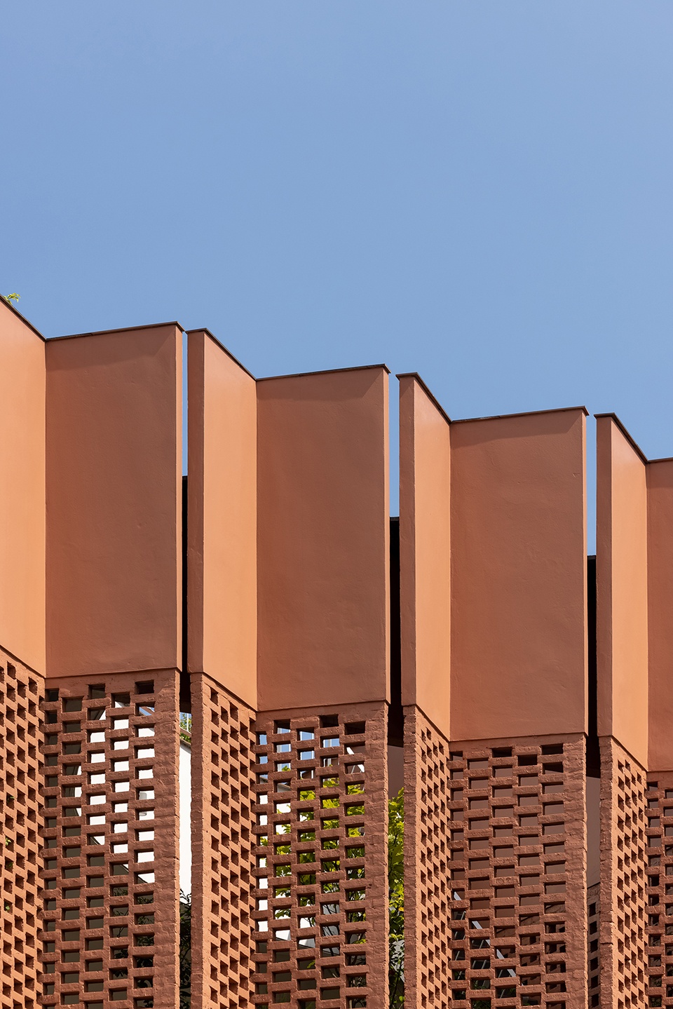 CUBE Creative Usage of Bricks Earth