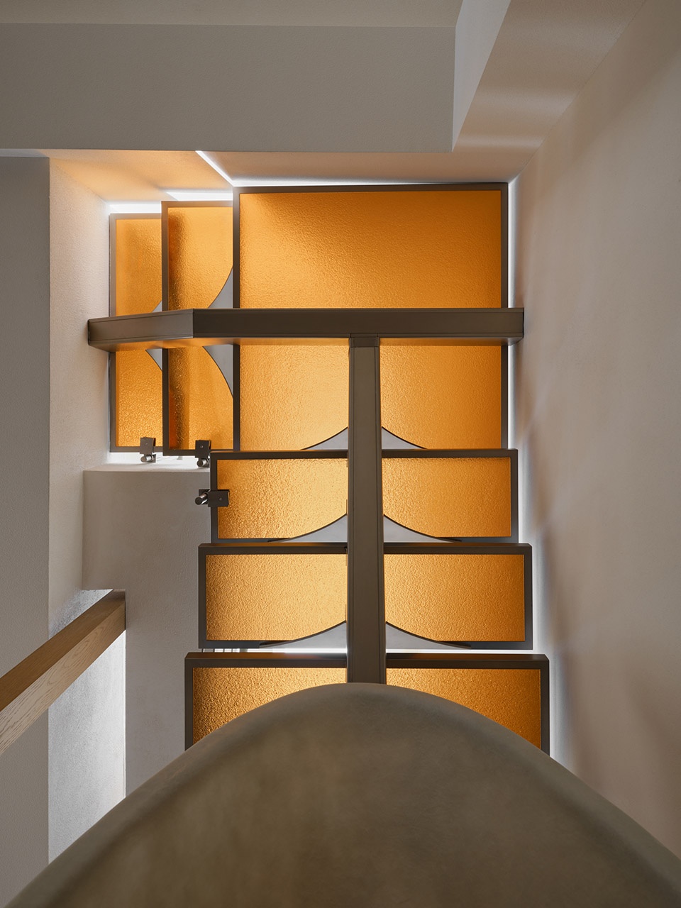 liangmu shanghai flagship store by flip studio