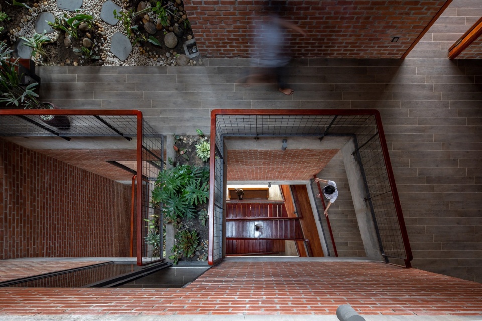 TROPICAL FLOW by HP Architects