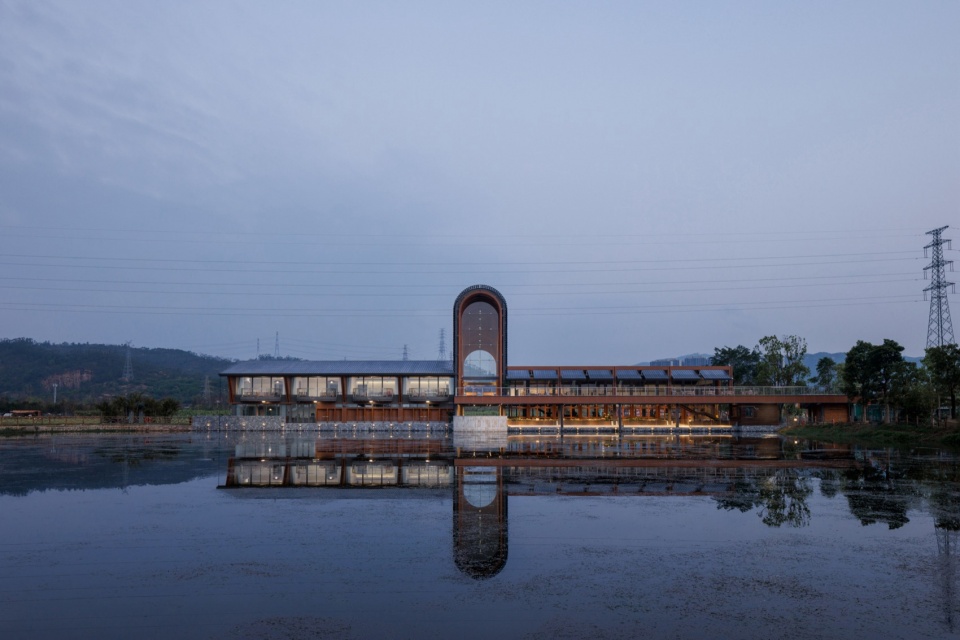 Grain Silo Restaurant Zhuhaishirong Caolang Rice Dream Ecological Park