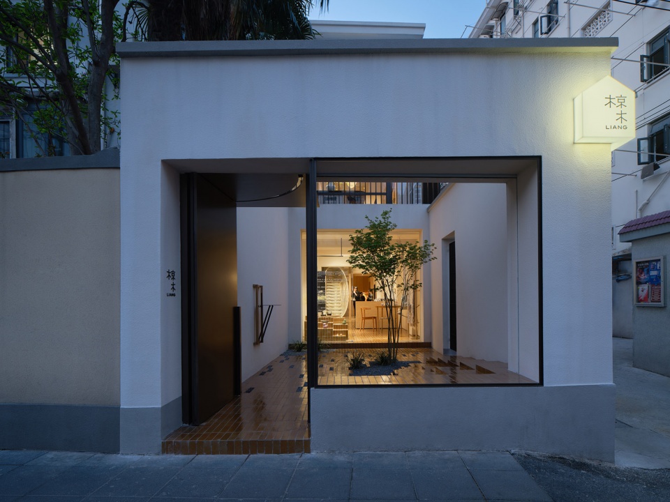 liangmu shanghai flagship store by flip studio