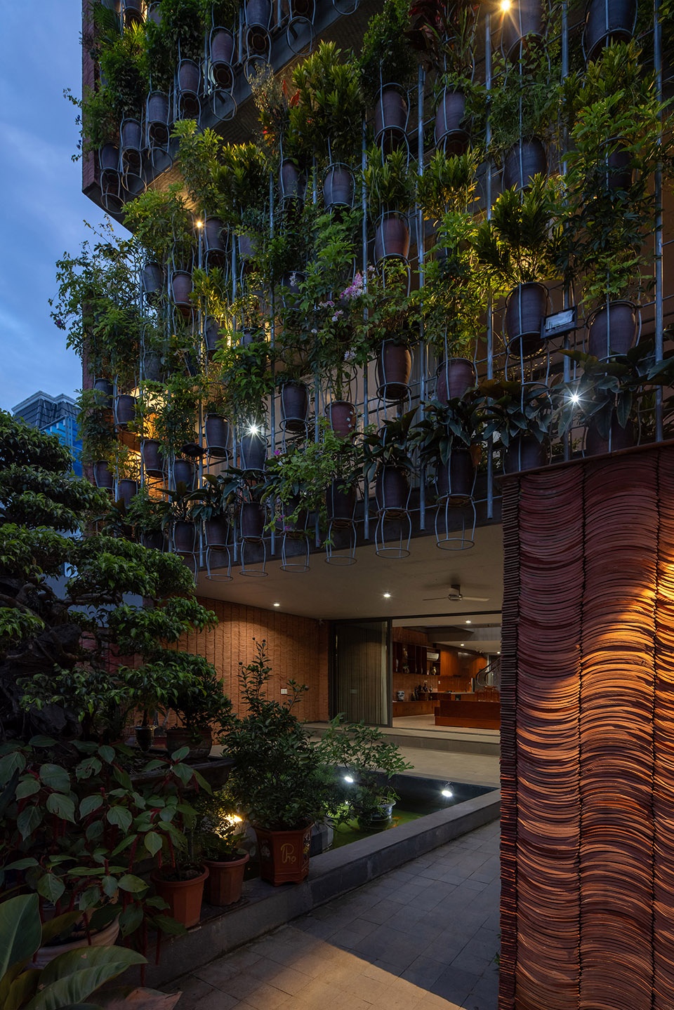 Flying Vegetation