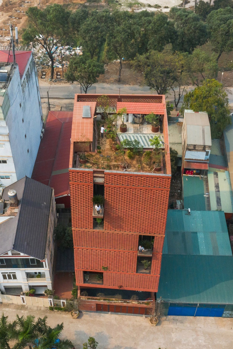 TROPICAL FLOW by HP Architects
