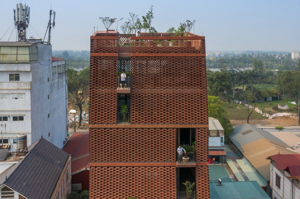 TROPICAL FLOW by HP Architects