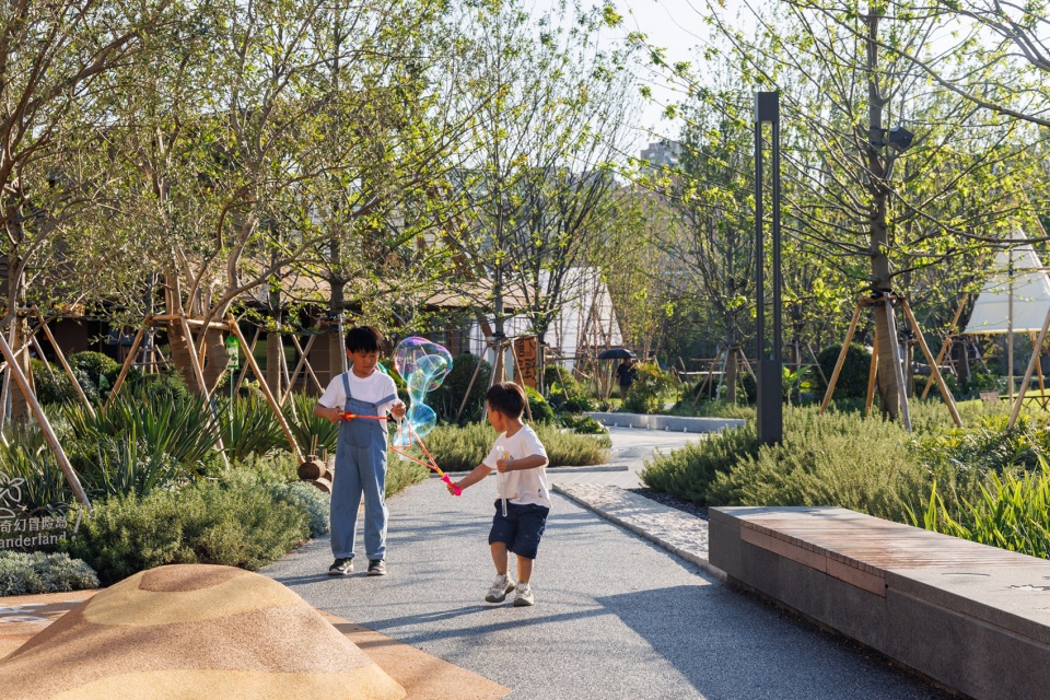 xuzhou vanke yanyujian park by roxin design
