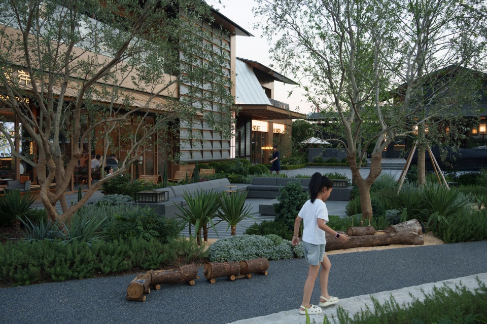 xuzhou vanke yanyujian park by roxin design
