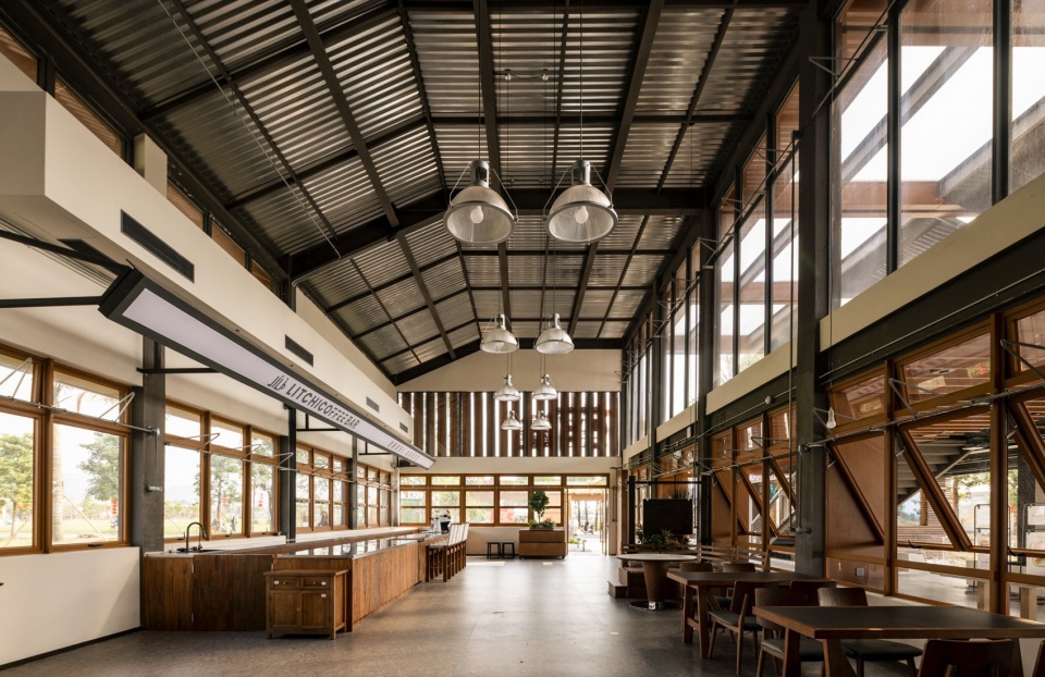 Grain Silo Restaurant Zhuhaishirong Caolang Rice Dream Ecological Park
